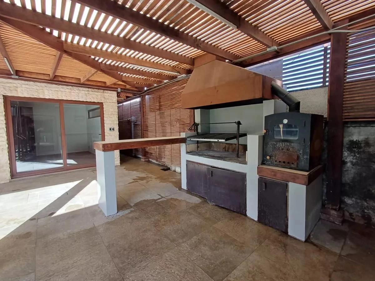 Arriendo Casa 4D 4B E - La Reina