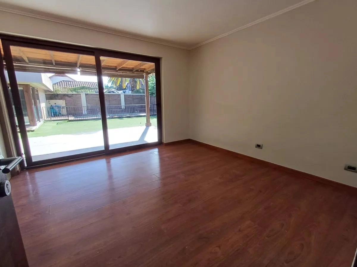 Arriendo Casa 4D 4B E - La Reina