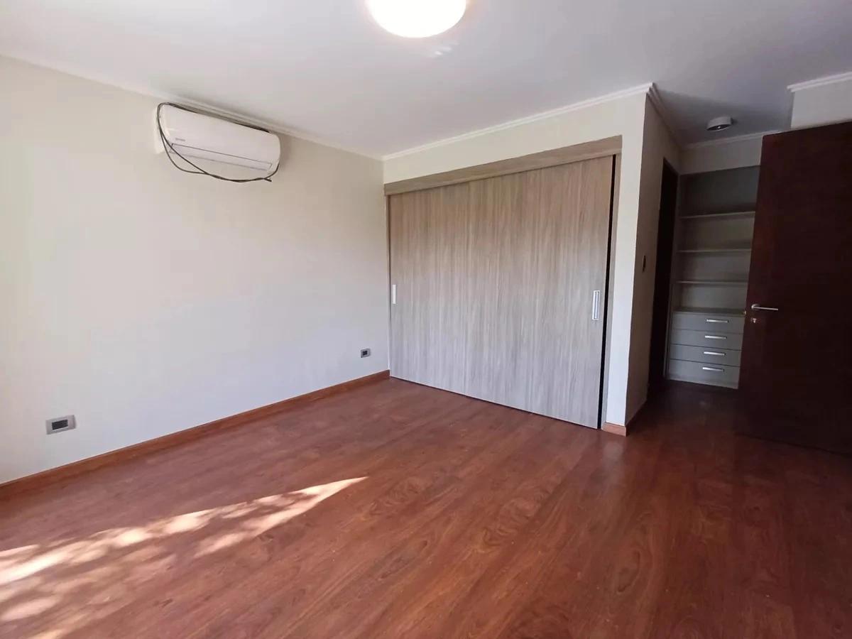 Arriendo Casa 4D 4B E - La Reina