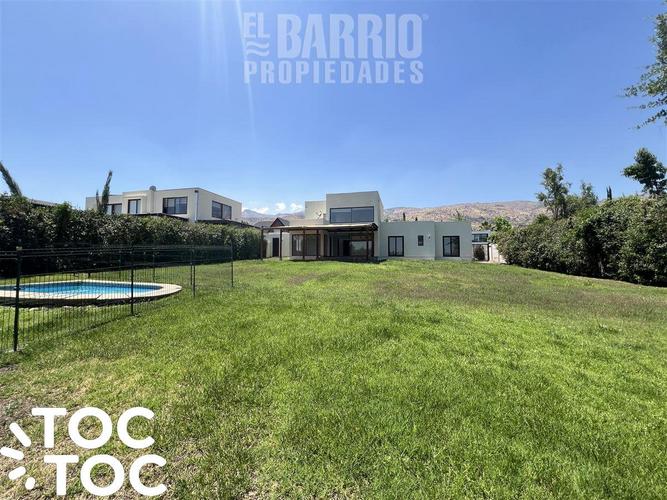 casa en venta en Colina