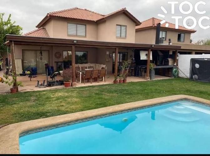 casa en venta en Colina