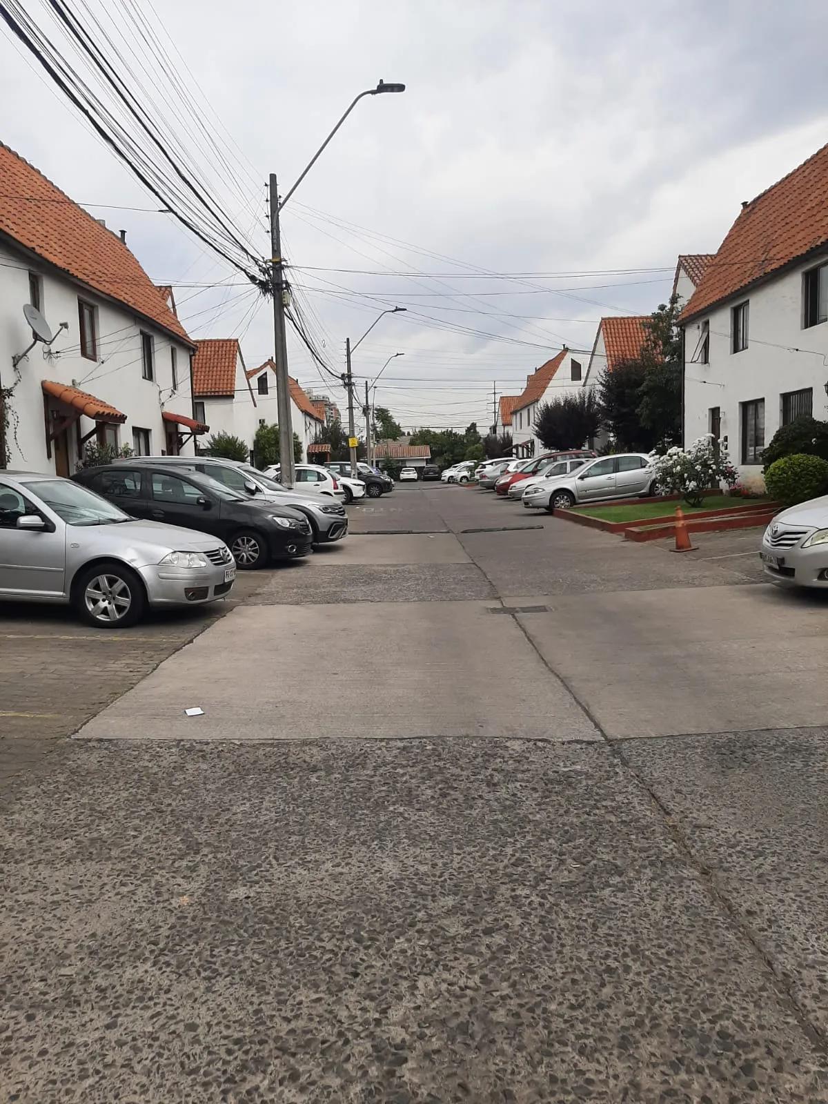 Arriendo Casa 4D 3B - Las Condes