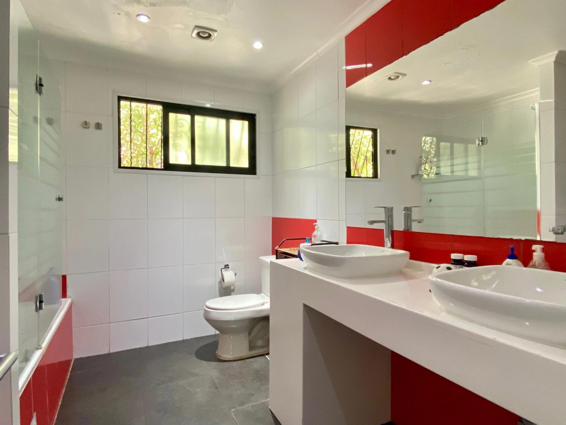 Venta Usado Casa 5D 3B - Las Condes