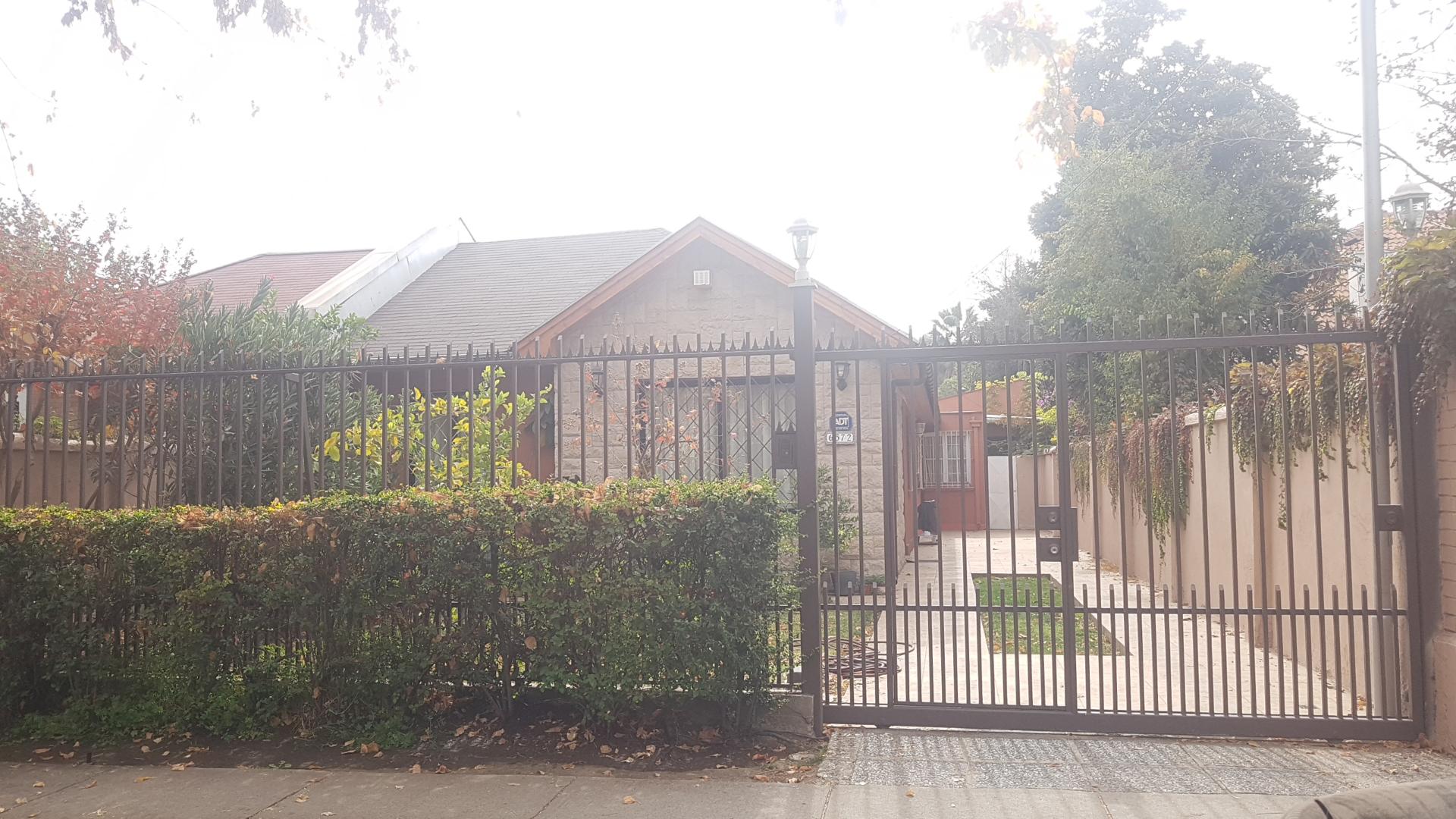 Arriendo Casa 4D 2B E - La Reina