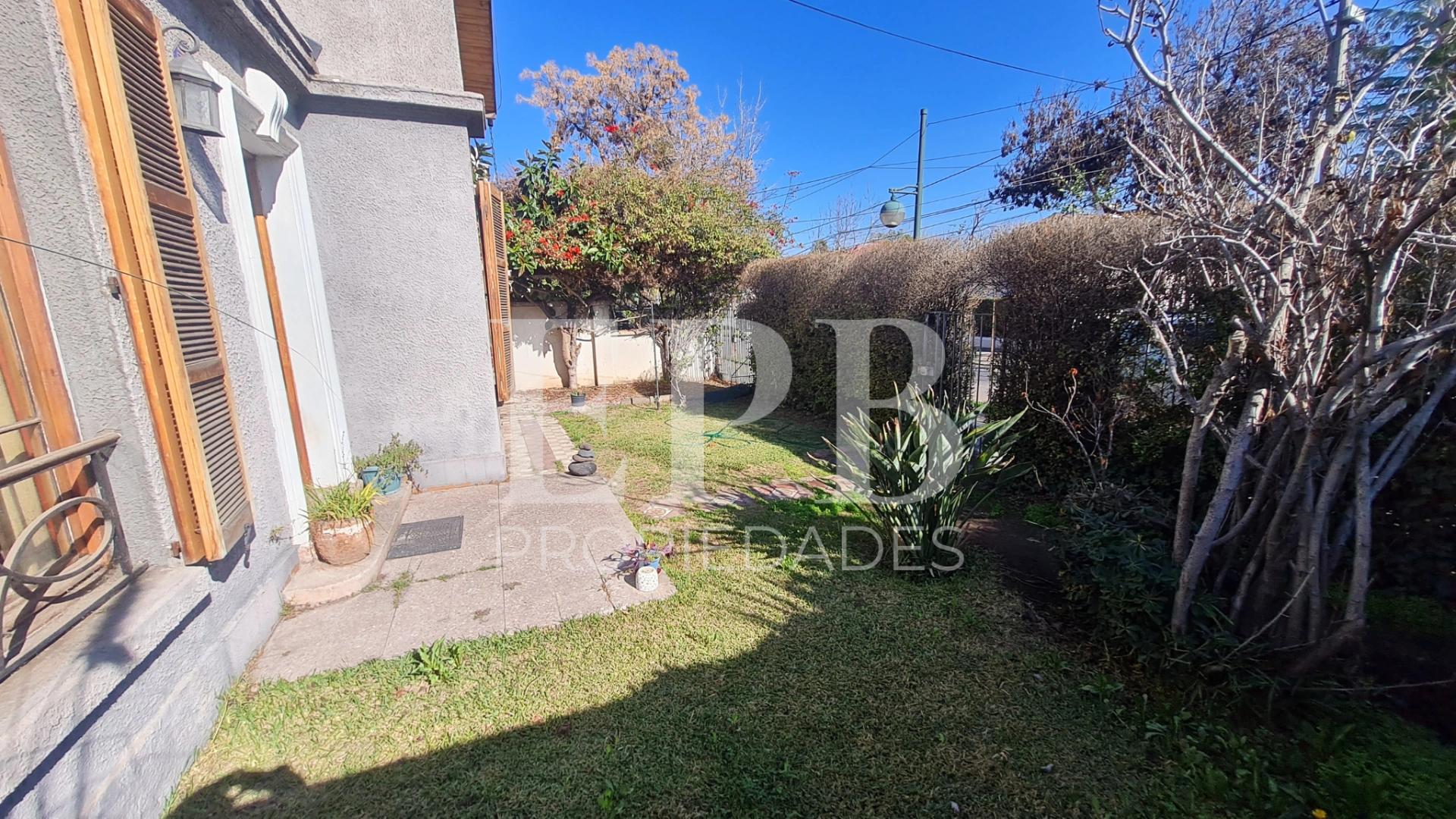 Venta Usado Casa 4D 3B - &Ntilde;u&ntilde;oa