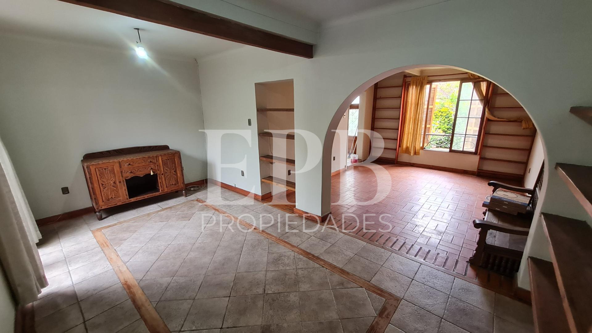 Venta Usado Casa 4D 3B - &Ntilde;u&ntilde;oa