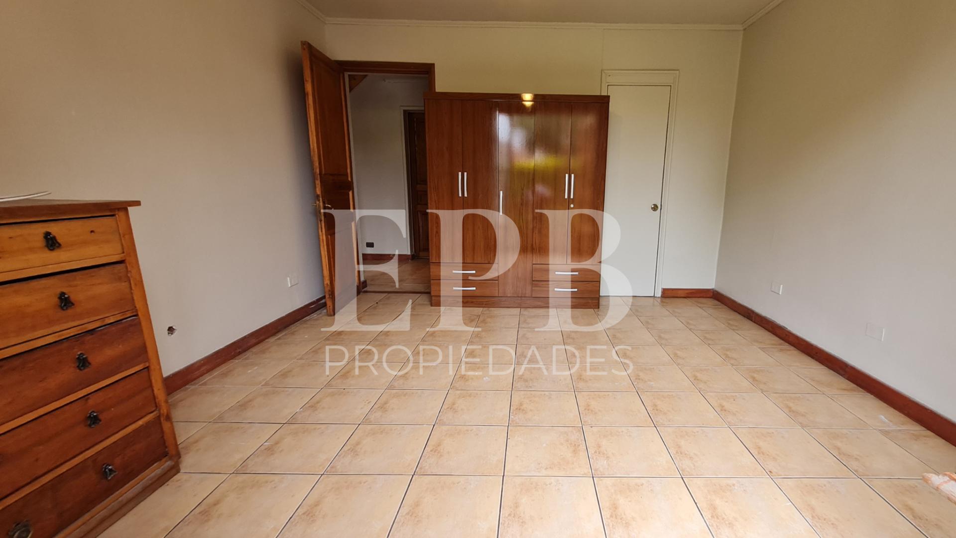 Venta Usado Casa 4D 3B - &Ntilde;u&ntilde;oa