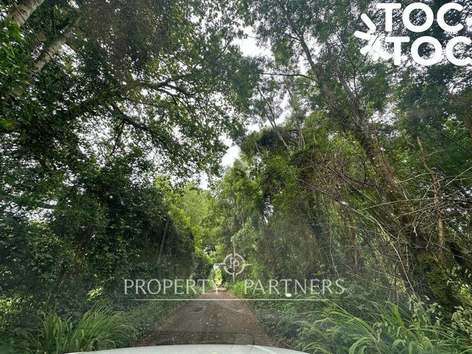 Terreno en condominio, con hermosa vista al Rio An