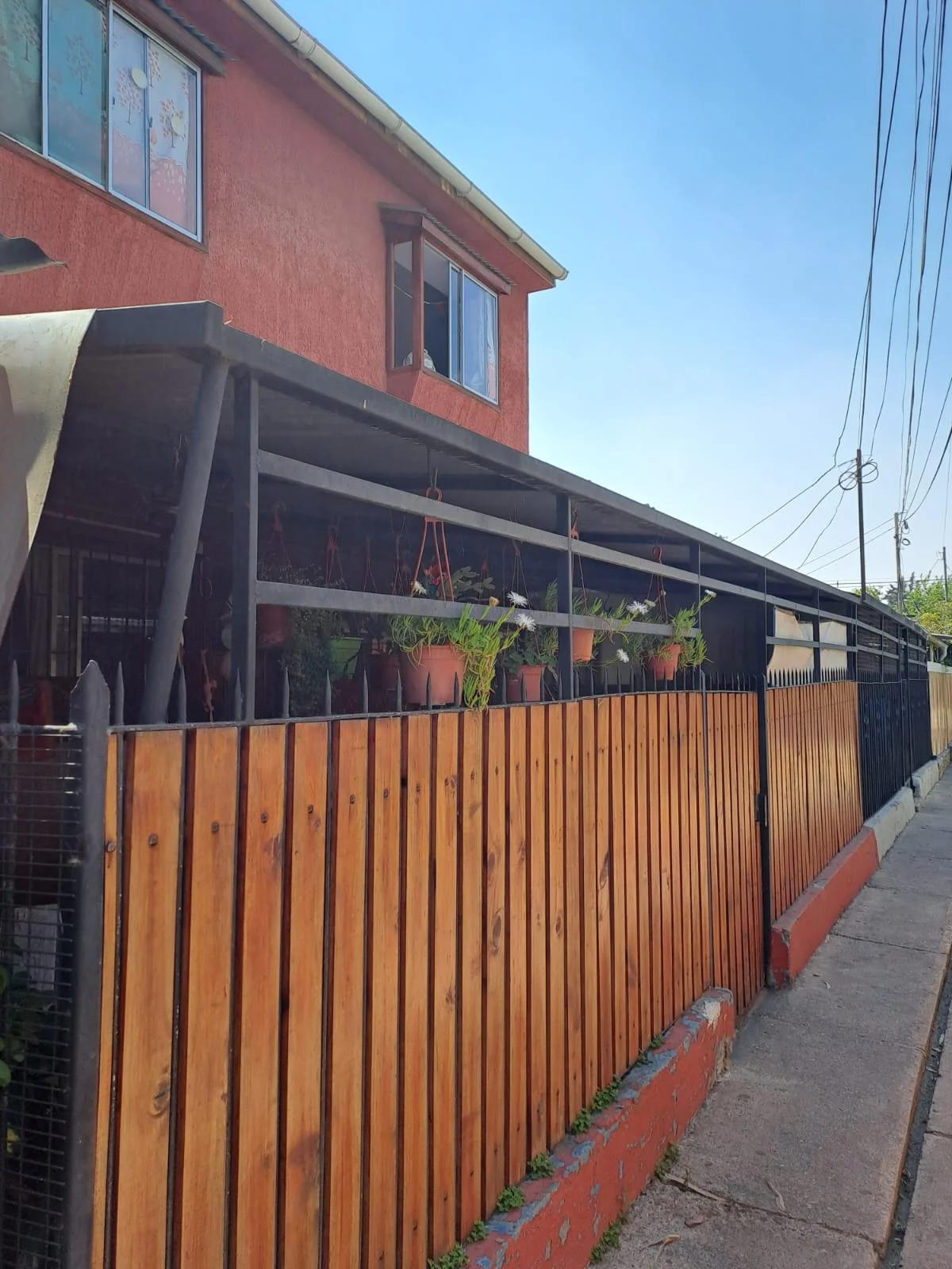 Venta Usado Casa 4D 2B - &Ntilde;u&ntilde;oa