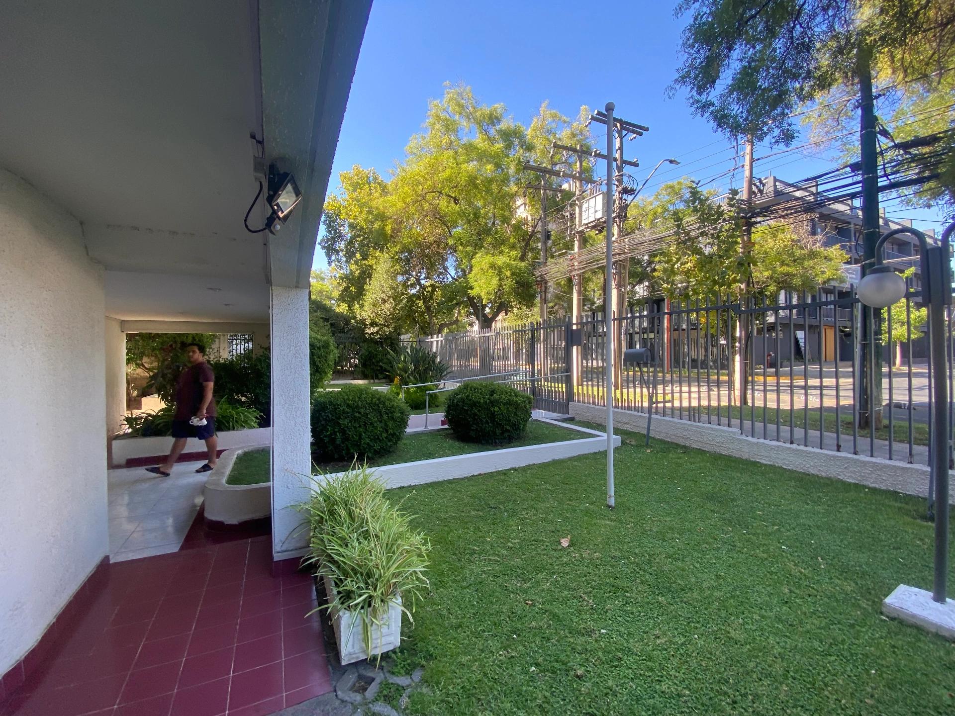 Arriendo Departamento 2D 2B E B - Providencia