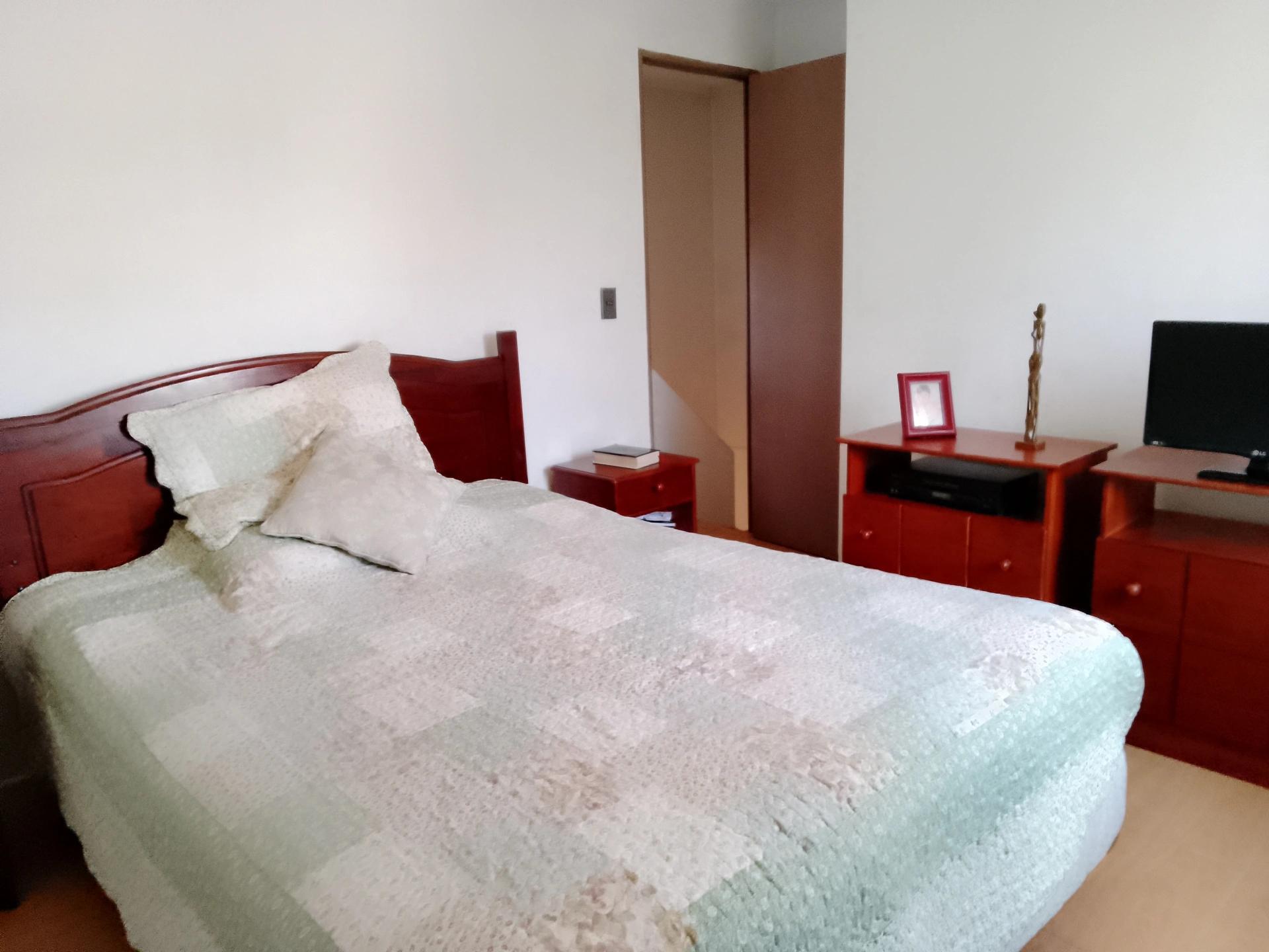 Venta Usado Casa 4D 2B - La Reina