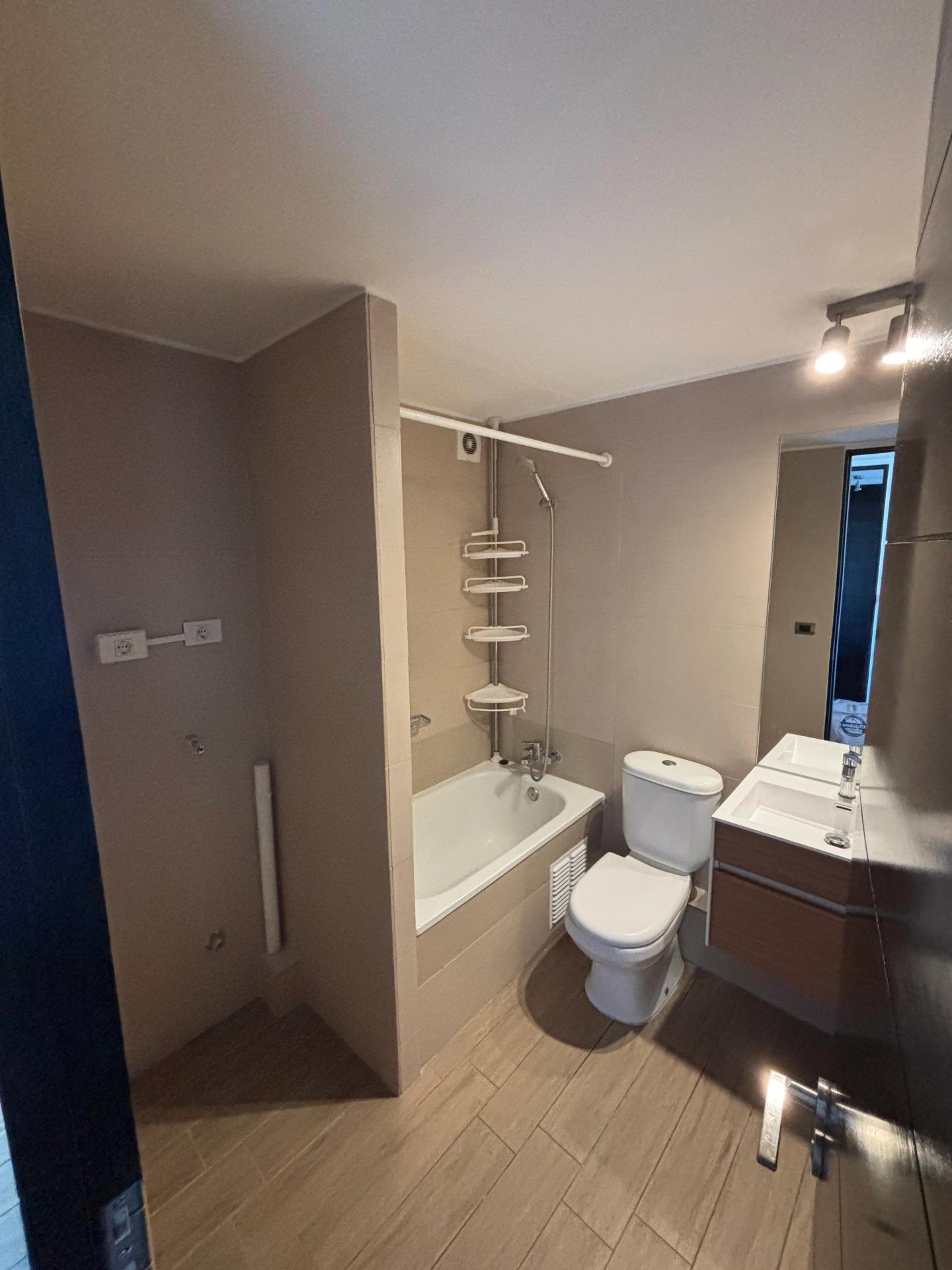 Arriendo Departamento 2D 2B E B - Las Condes