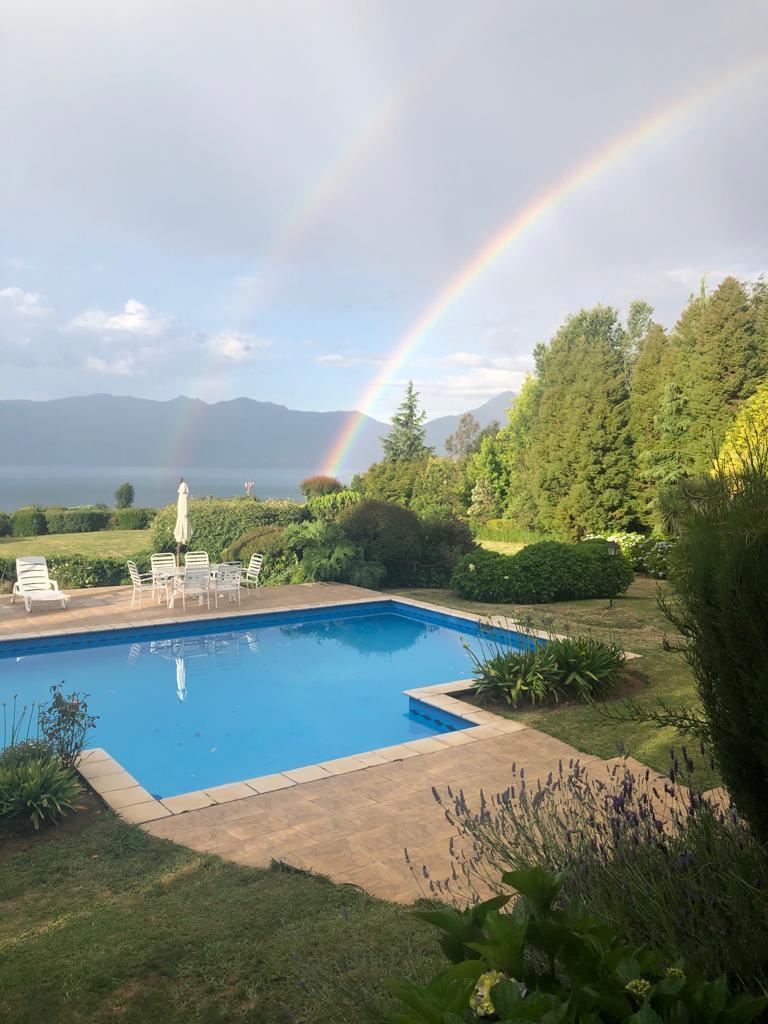 Vista panorámica al Lago Casa en venta de 7 dorm. en Pucón