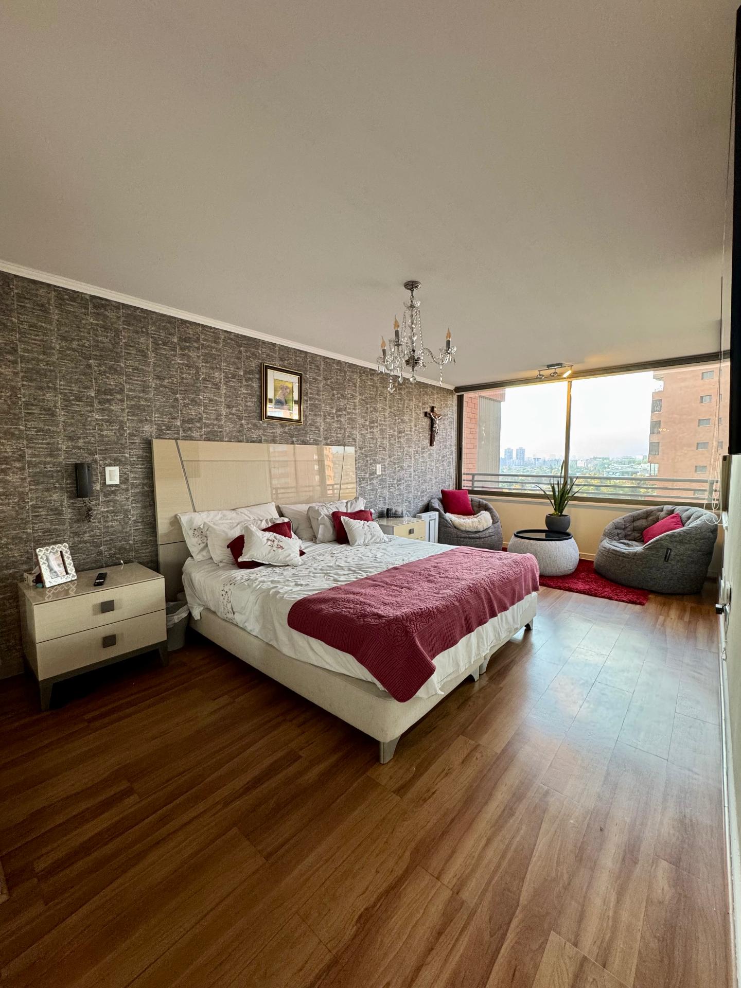 Venta Remodelado Departamento 4D 3B E B - Las Condes