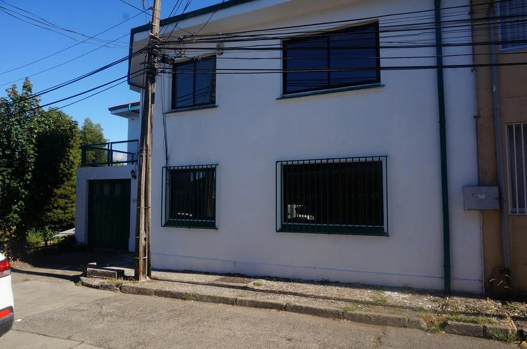 Venta de casa céntrica con destino comercial