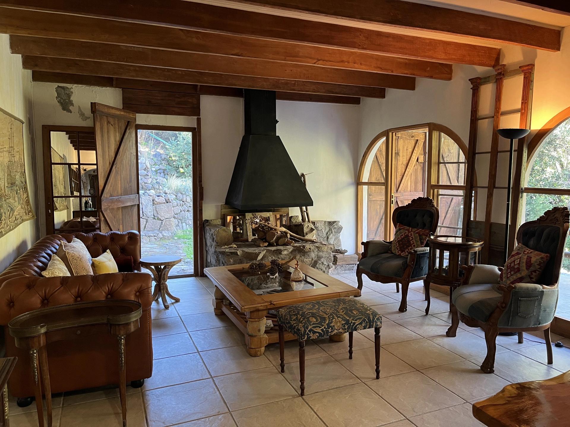 Venta Chalet por cesi&oacute;n 2D 3B + Caba&ntilde;a - Lo Barnechea