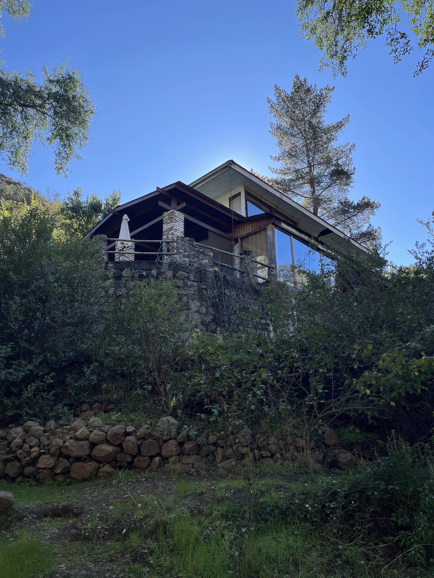 Venta Chalet por cesi&oacute;n 2D 3B + Caba&ntilde;a - Lo Barnechea