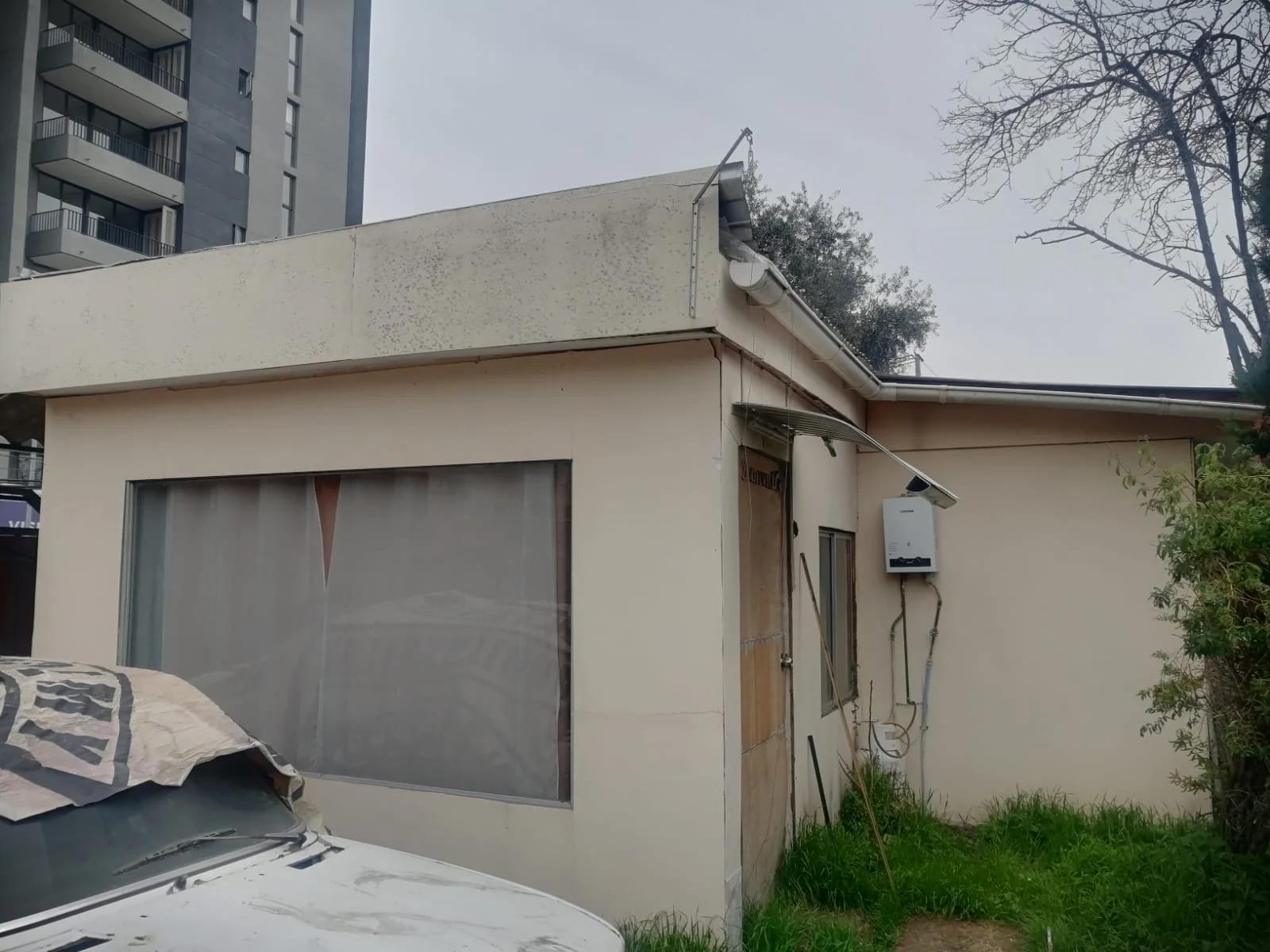 Venta Casa para REMODELAR  8D 5B E - &Ntilde;u&ntilde;oa