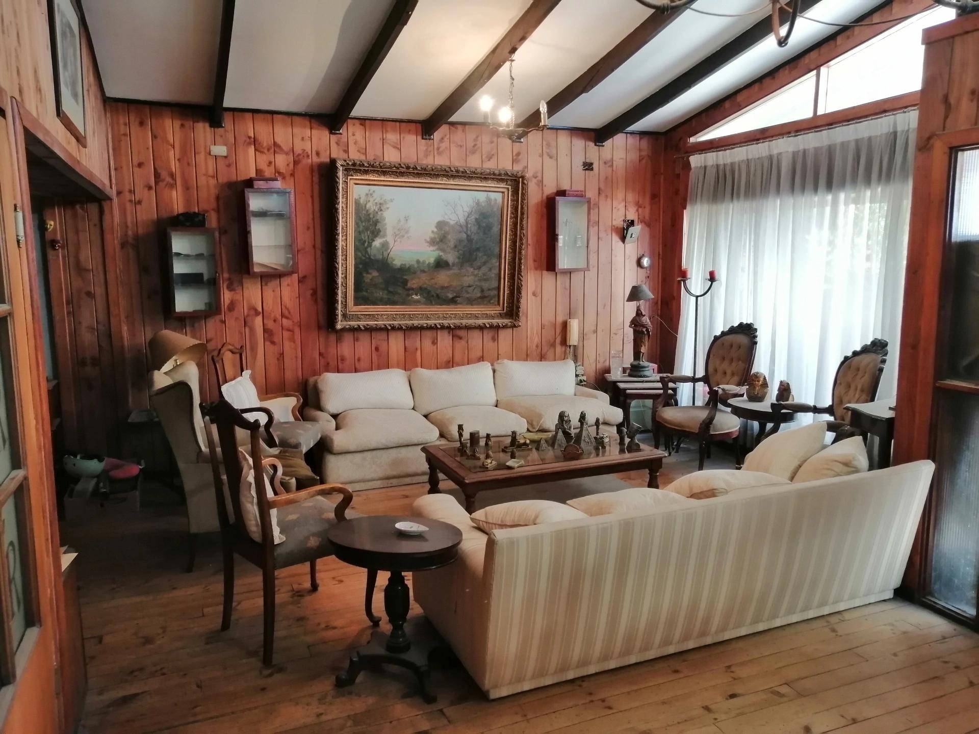 Venta Casa para REMODELAR  8D 5B E - &Ntilde;u&ntilde;oa