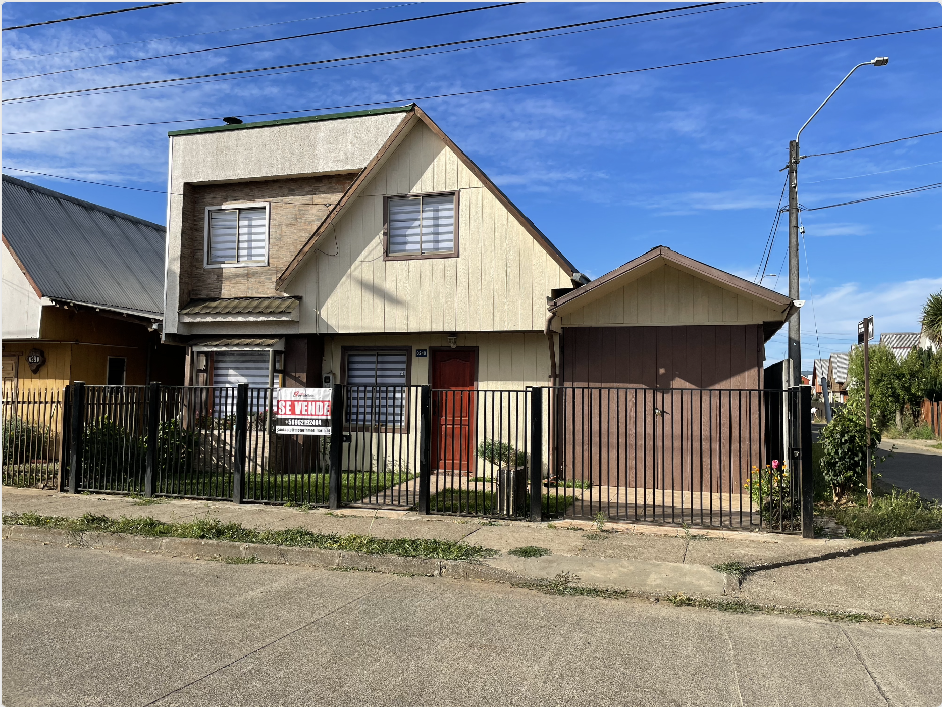 Venta Amplia Casa en Comuna de Teodoro Schmidt, Re