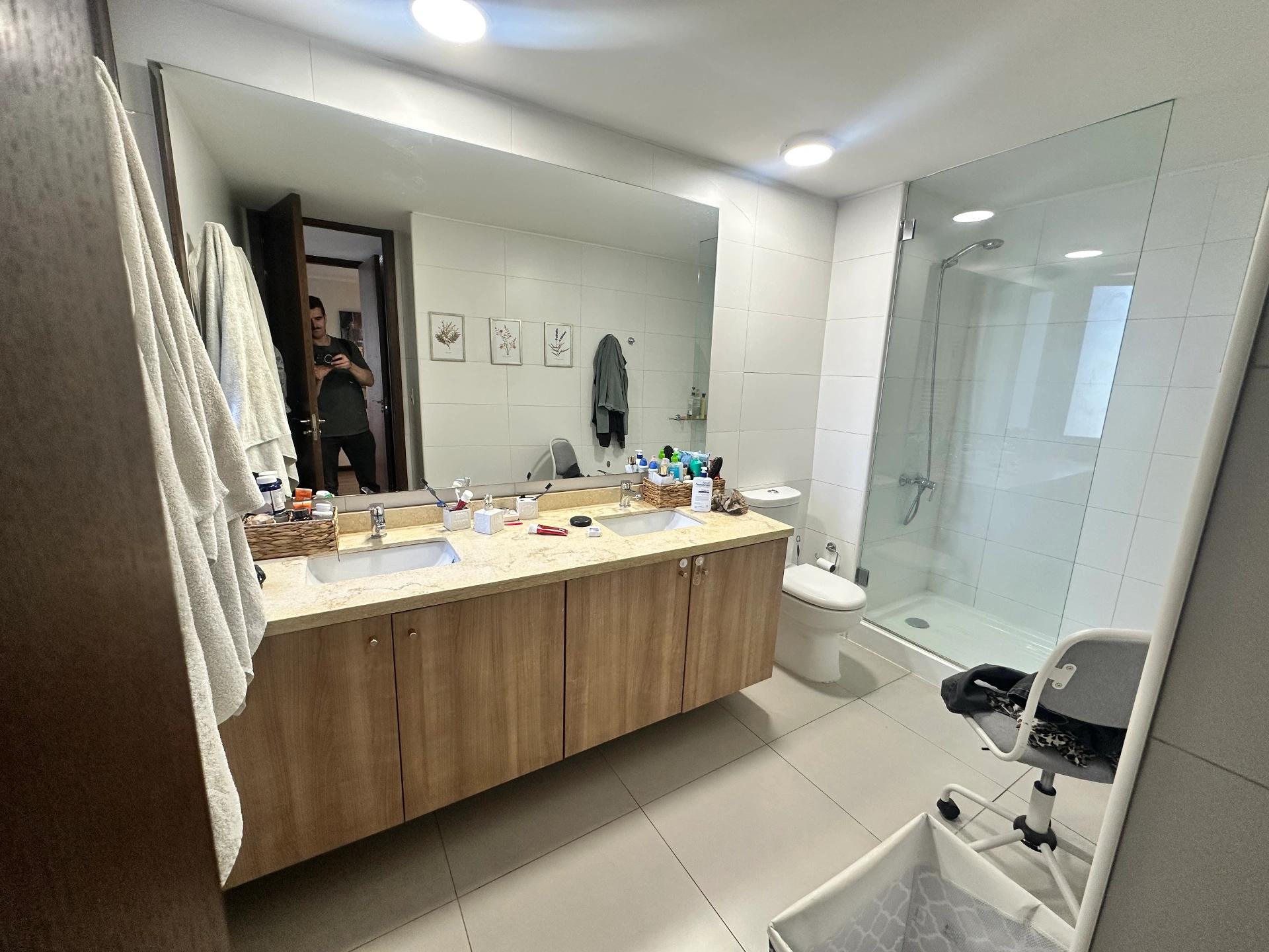 Venta Usado Departamento 4D 3B E B - Vitacura