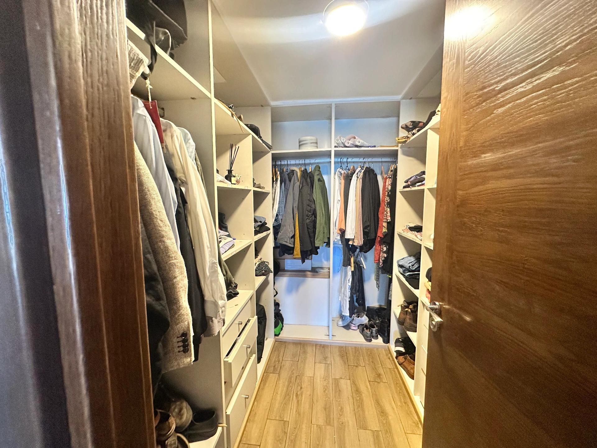 Venta Usado Departamento 4D 3B E B - Vitacura