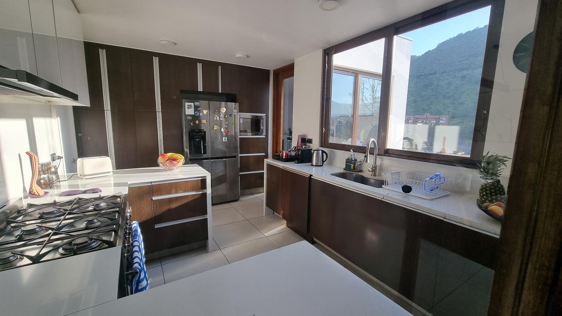 Venta Casa 4D 4B E - Lo Barnechea