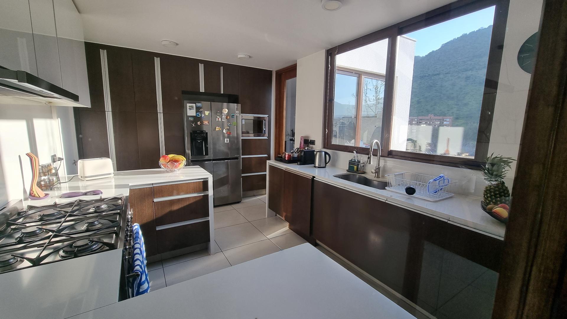 Venta Casa 4D 4B E - Lo Barnechea