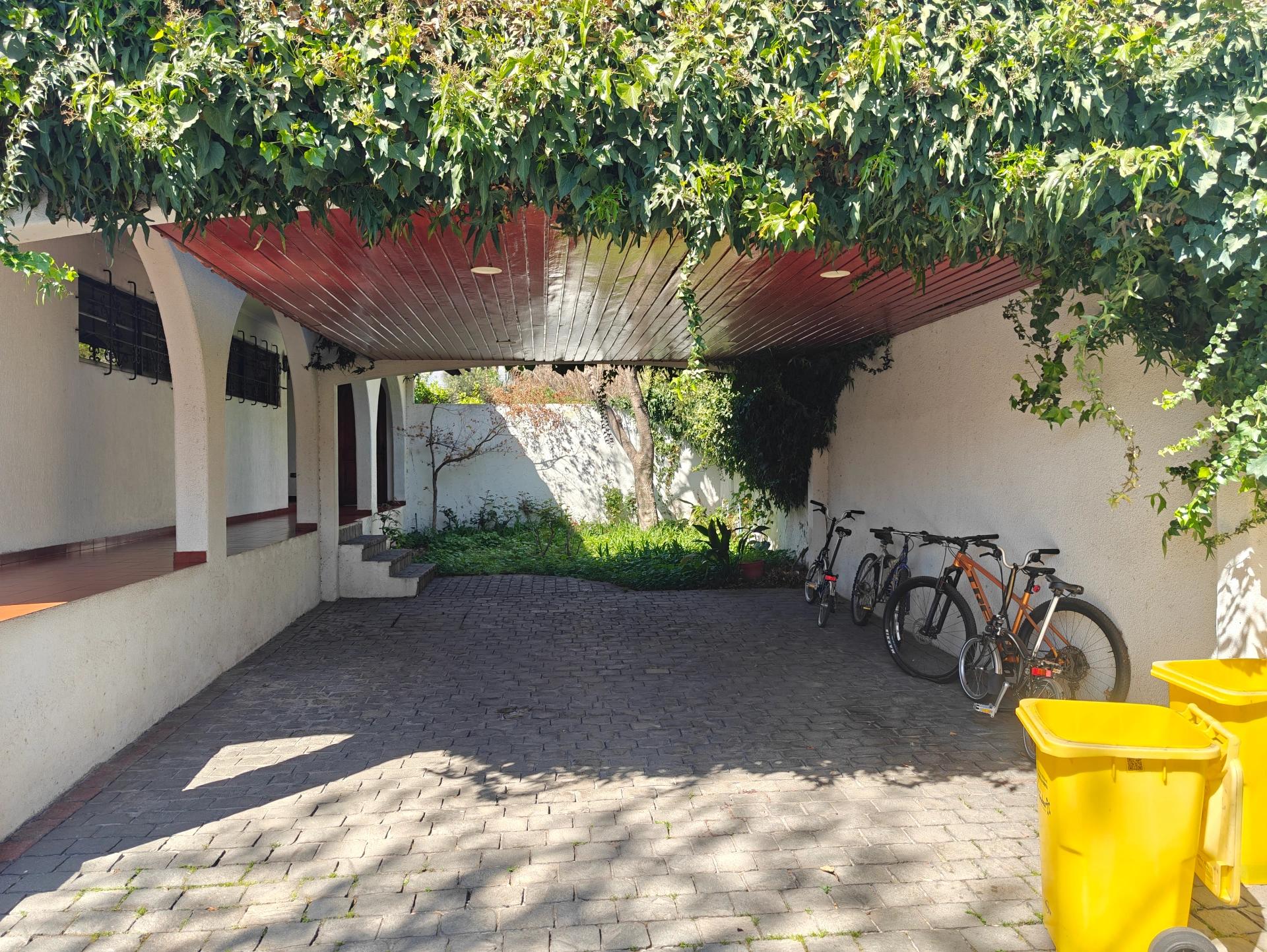 Venta Usado Casas 5D 4B E - Las Condes