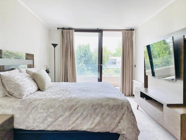 Arriendo AMOBLADO Departamento 2D 2B - Lo Barnechea