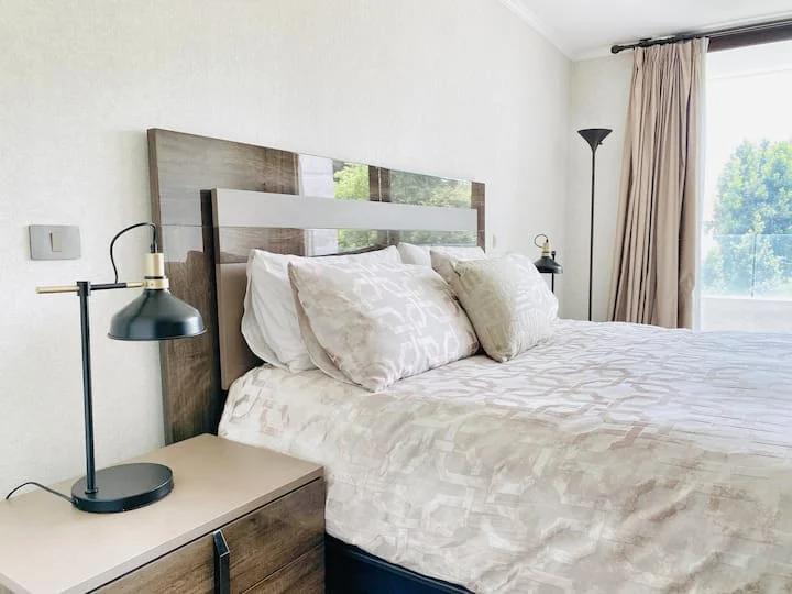 Arriendo AMOBLADO Departamento 2D 2B - Lo Barnechea