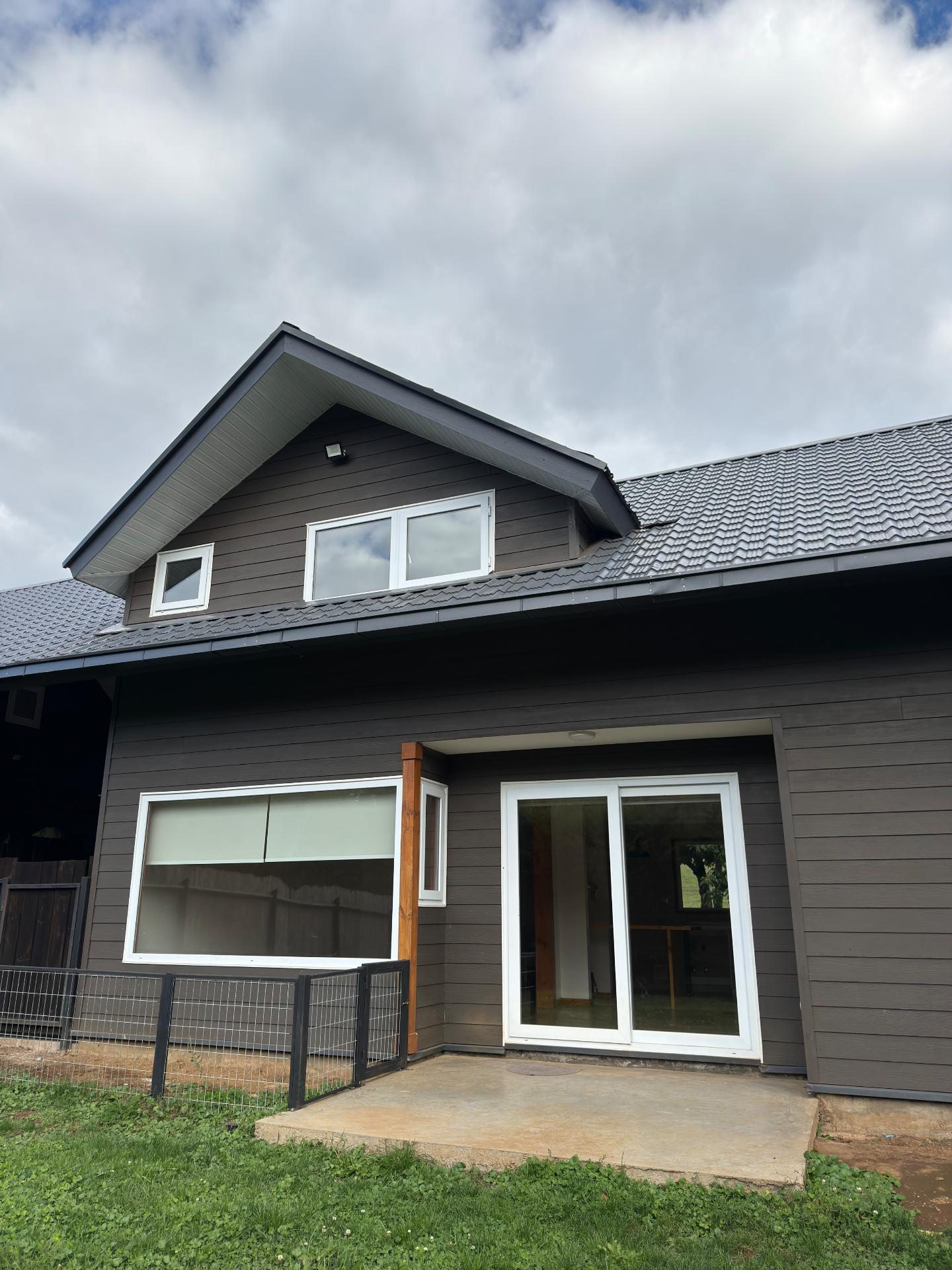 Hermosa casa, condominio Lomas del Carmen, lugar seguro y tranquilo