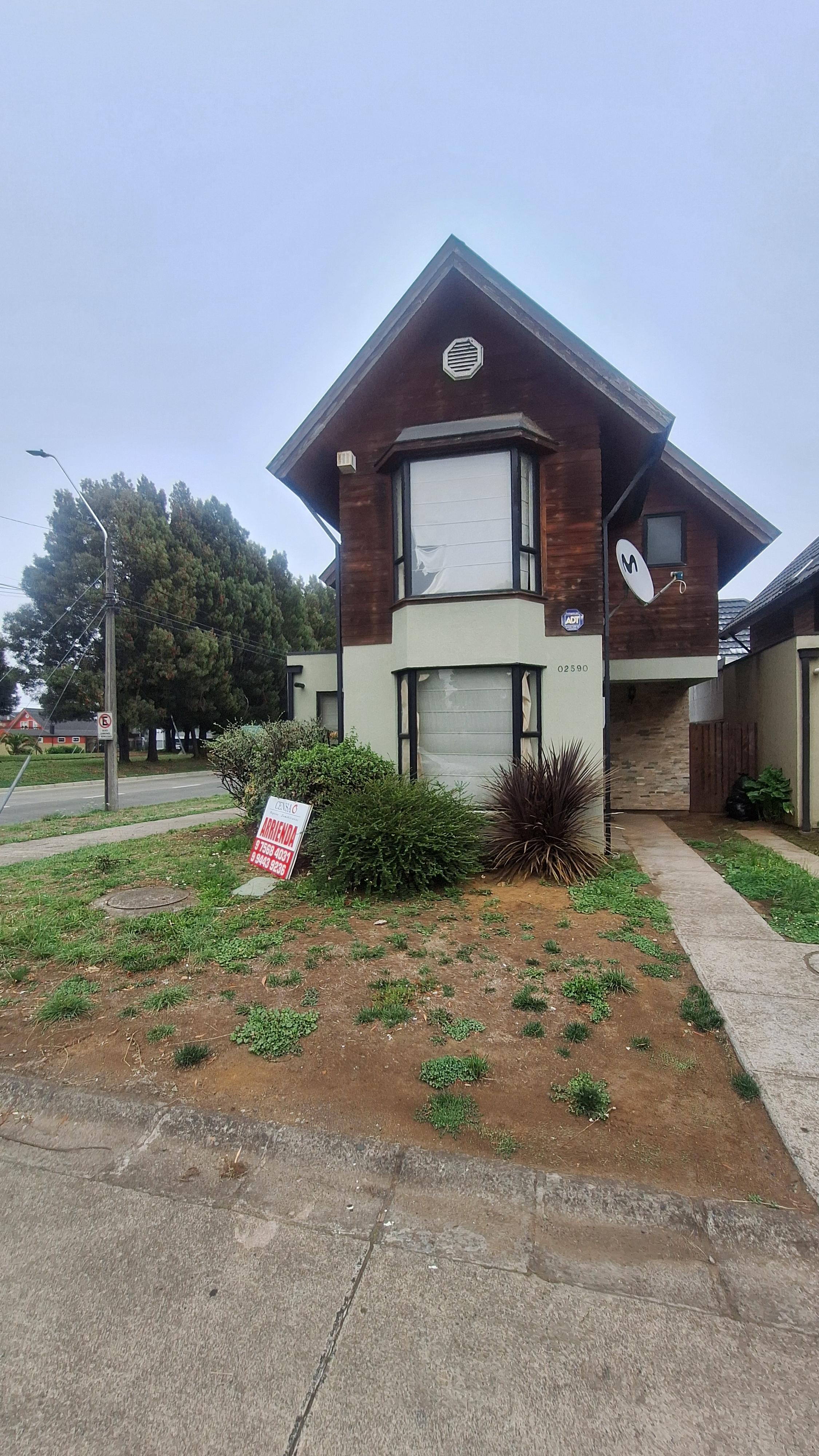 ARRIENDO CASA SECTOR PONIENTE CON USO MIXTO