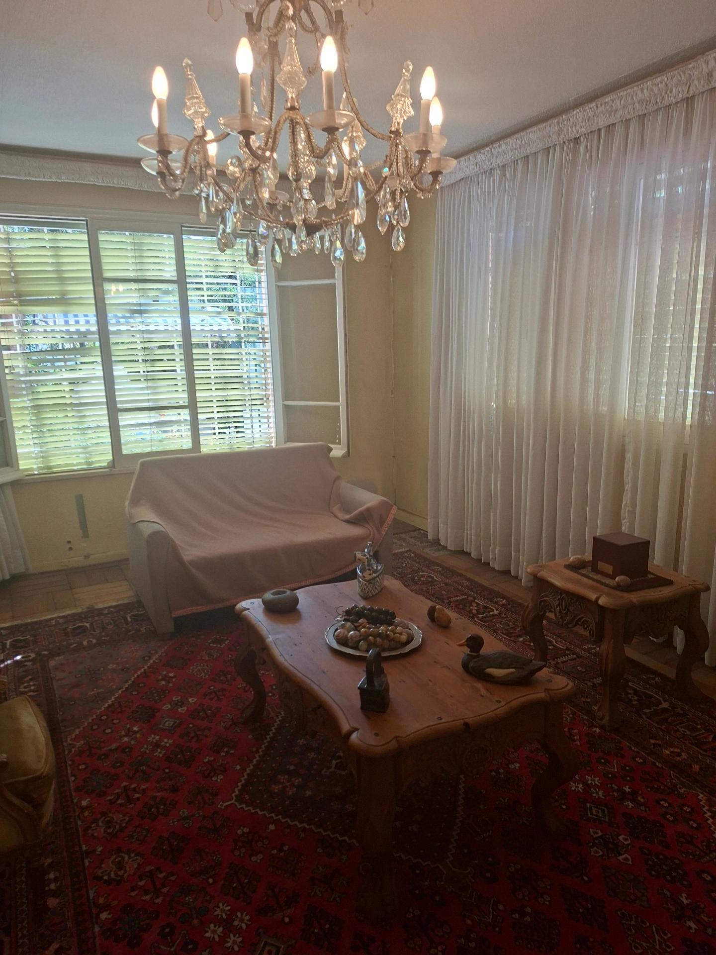 Venta Casa REMODELAR antigua 5D 2B E - &Ntilde;u&ntilde;oa