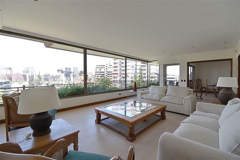 Departamento en arriendo en Las Condes