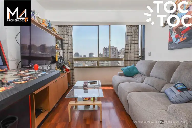 Departamento vista despejada en venta de 2 dorm. en Santiago